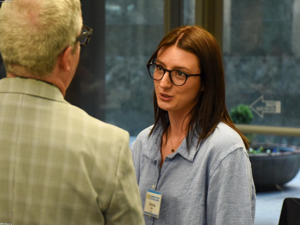 ការយល់ដឹងអំពីការពិភាក្សាអំពីកាស៊ីណូ